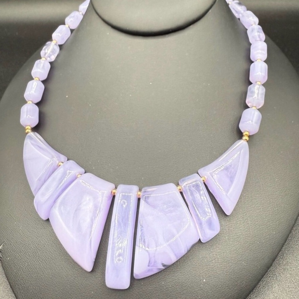 Lilac Purple Lucite Geometric Abstract Chunky Necklace